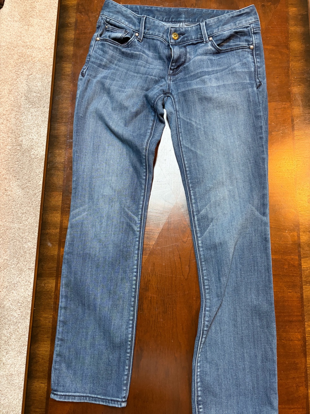 Express Women's Slim Straight Jeans in Medium Blue Wash